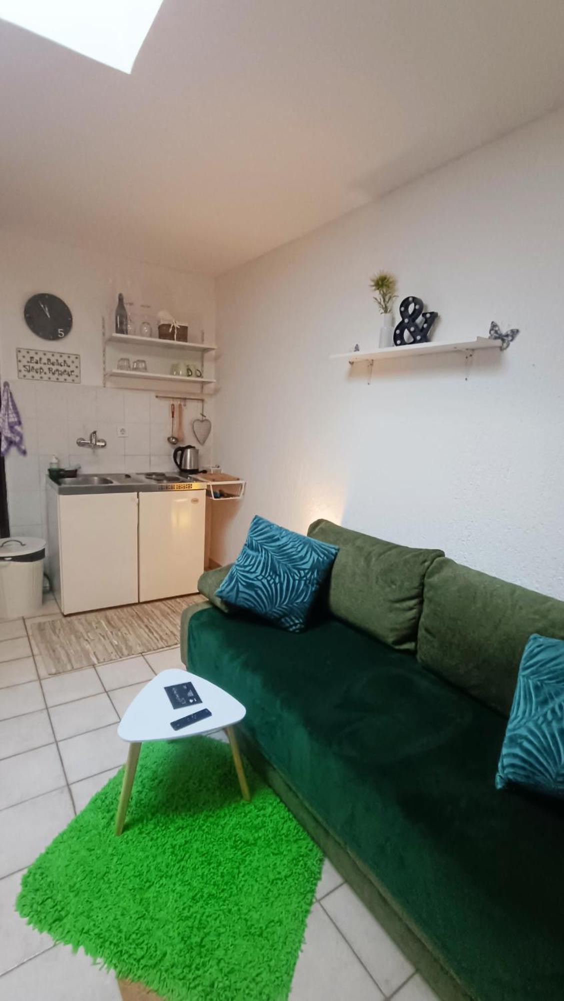 Appartamento Casa Nostra Funtana Esterno foto