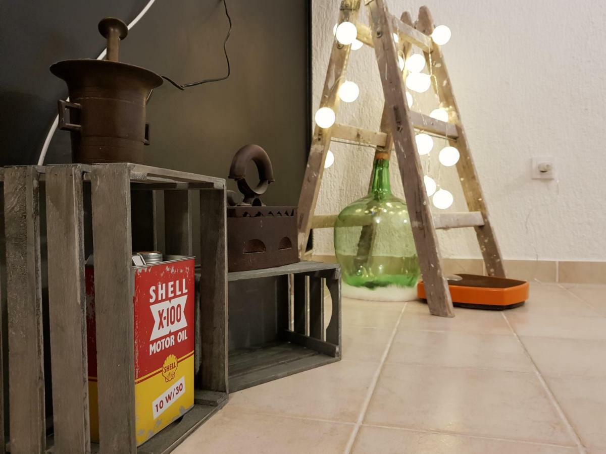 Appartamento Casa Nostra Funtana Esterno foto